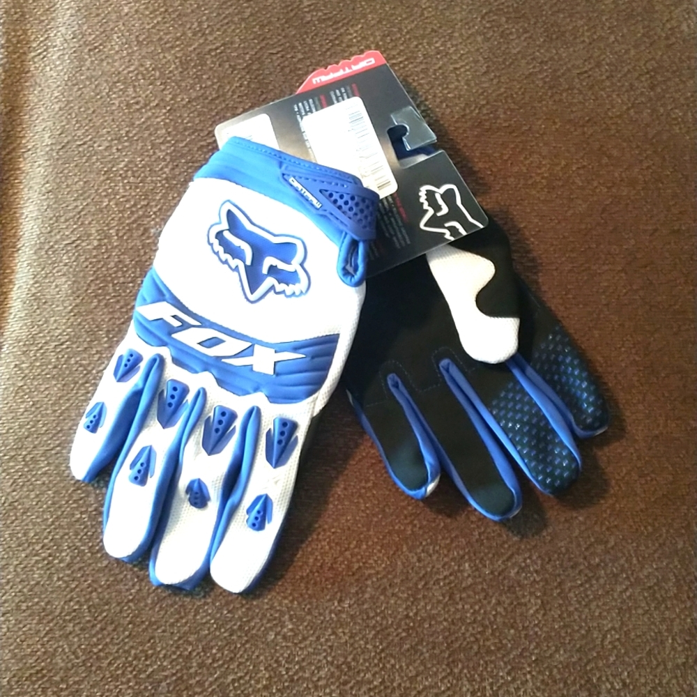 Brand new never worn race gloves
